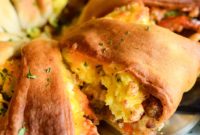 Crispy Air Fryer Breakfast Wreath