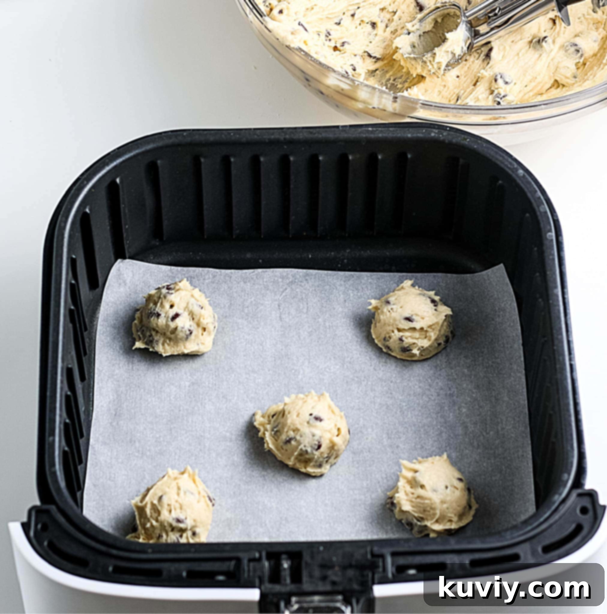 air fryer chocolate chip cookies