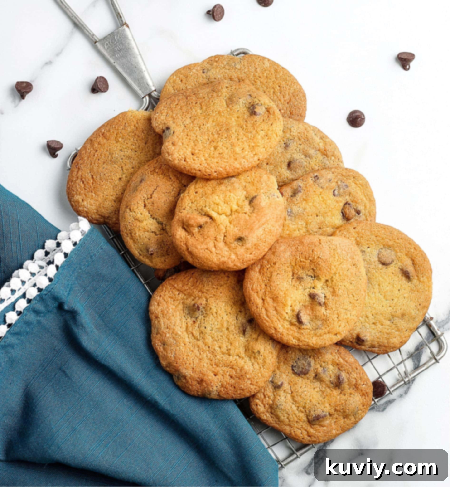 air fryer chocolate chip cookies