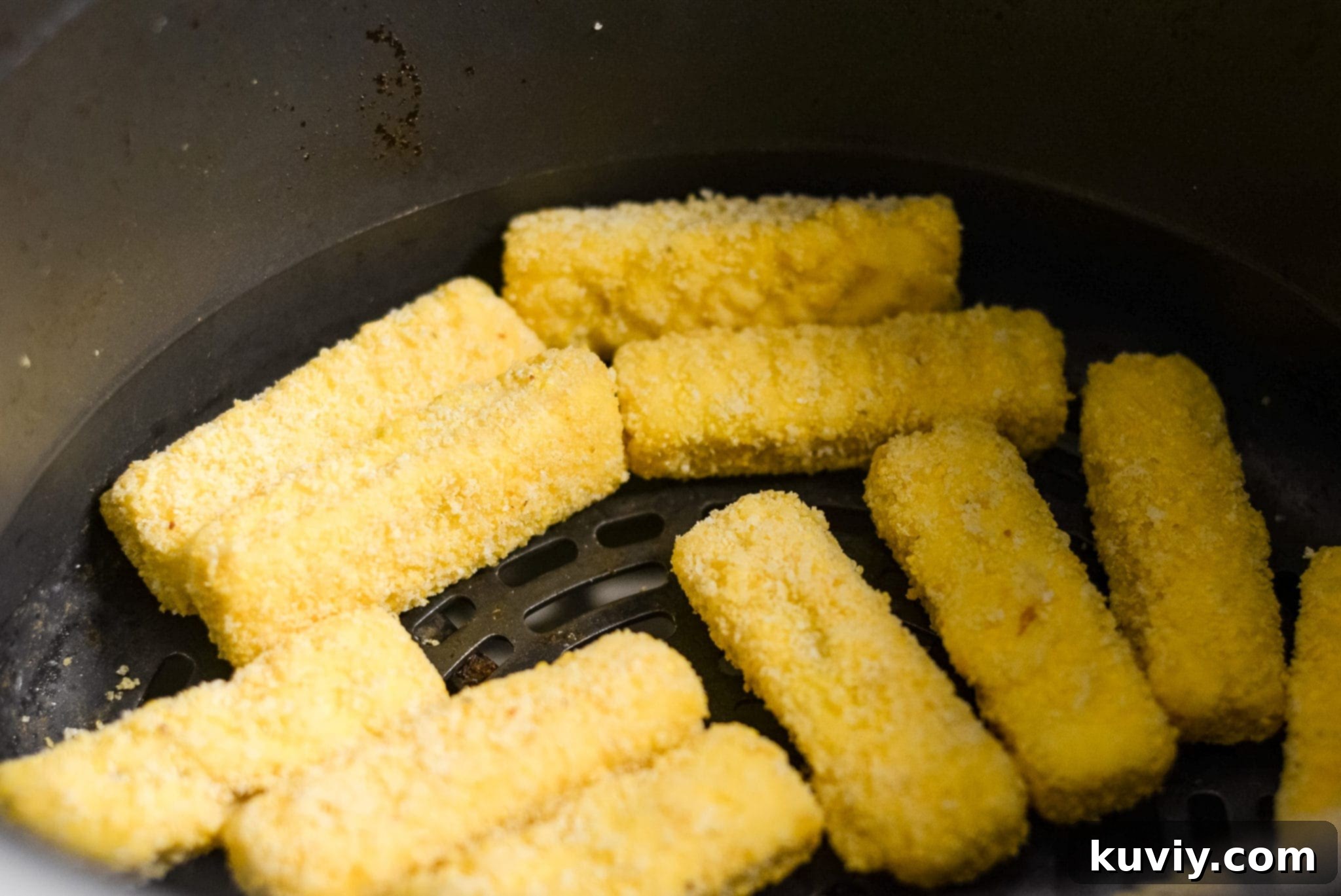 Easy Air Fryer Fish Sticks (Frozen Fish Sticks)