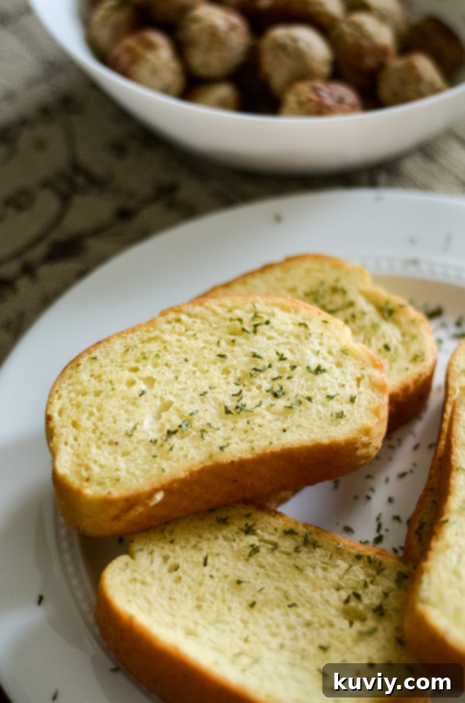 Crispy Air Fryer Texas Toast, golden brown and ready to serve, a perfect quick side dish.